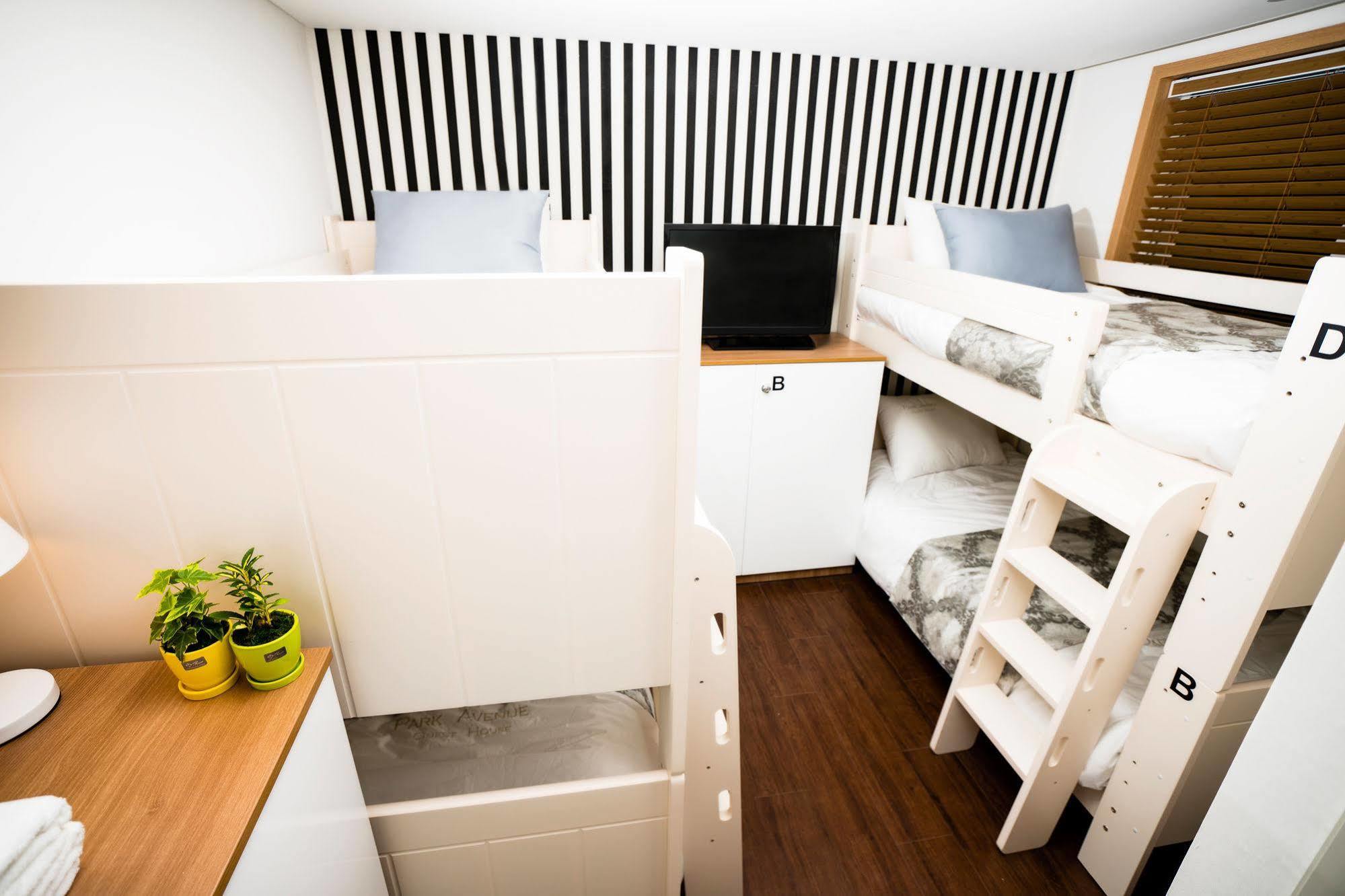 Park Avenue Hostel Seoul Exterior photo