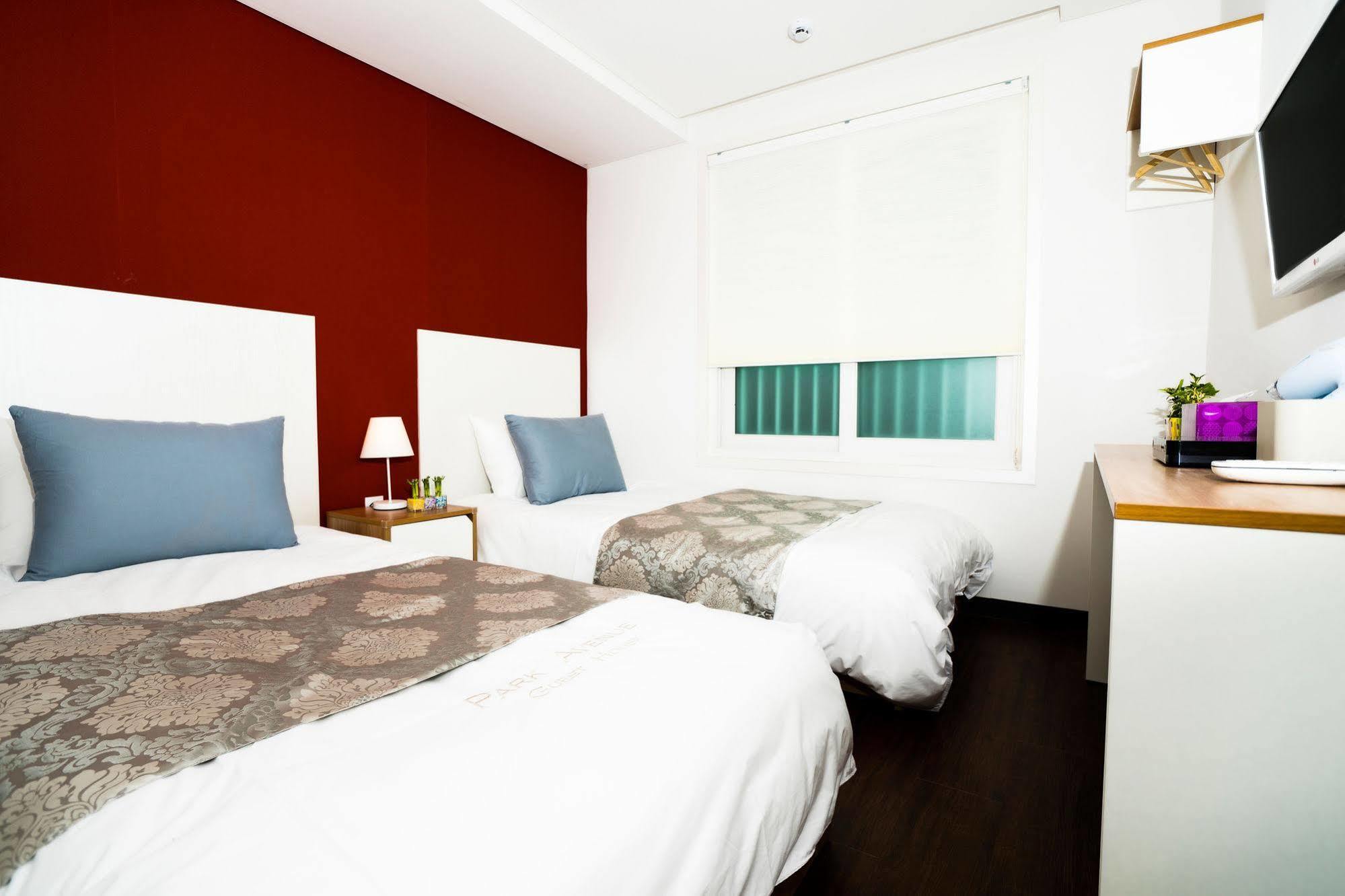 Park Avenue Hostel Seoul Exterior photo