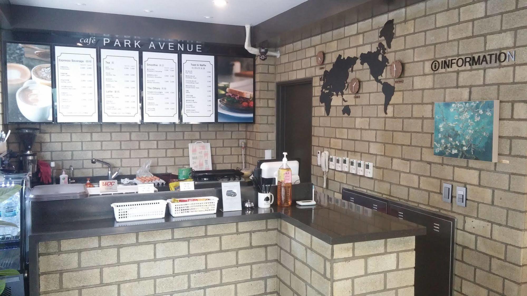 Park Avenue Hostel Seoul Exterior photo